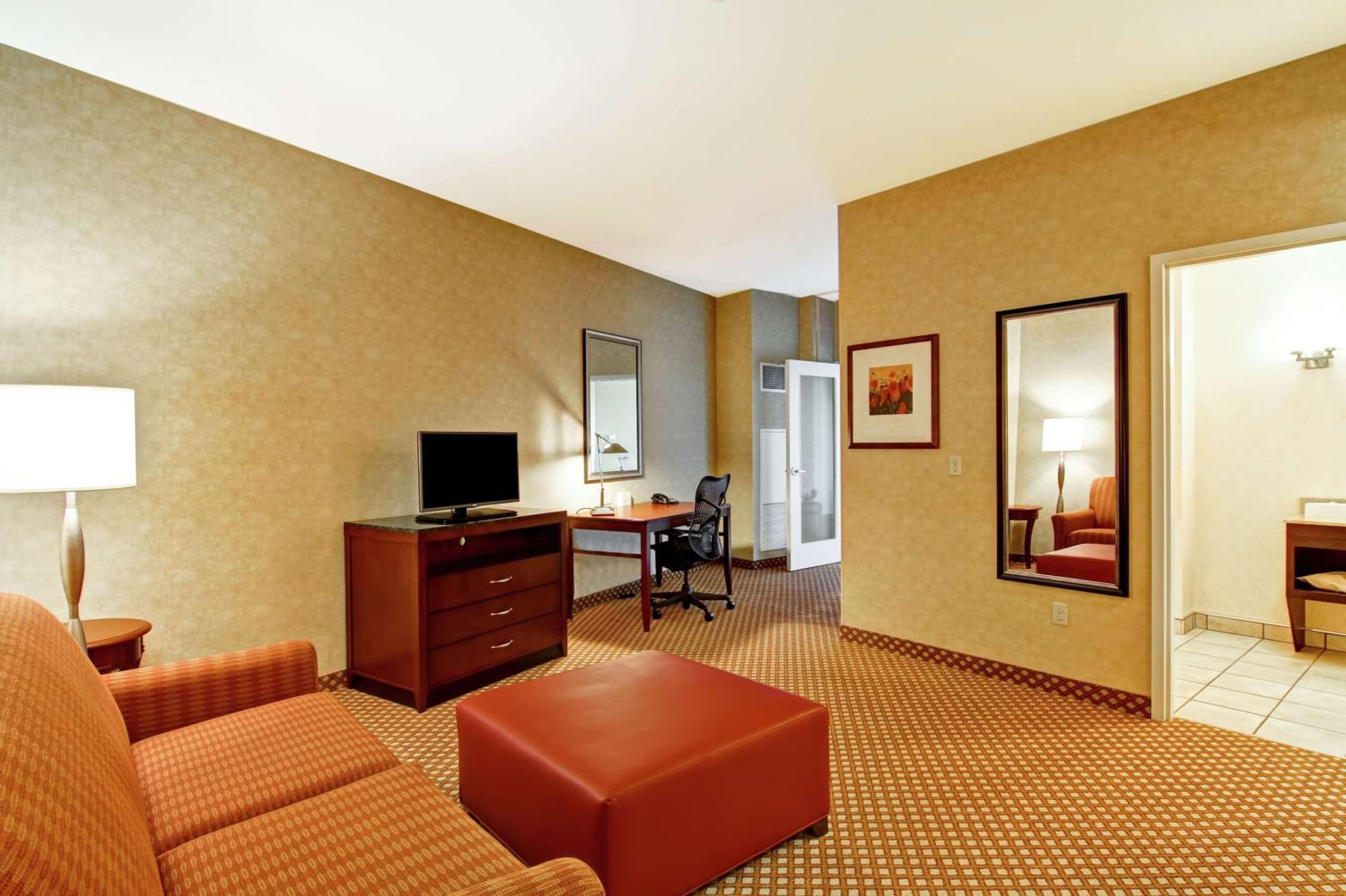 Hilton Garden Inn Ottawa Airport Luaran gambar