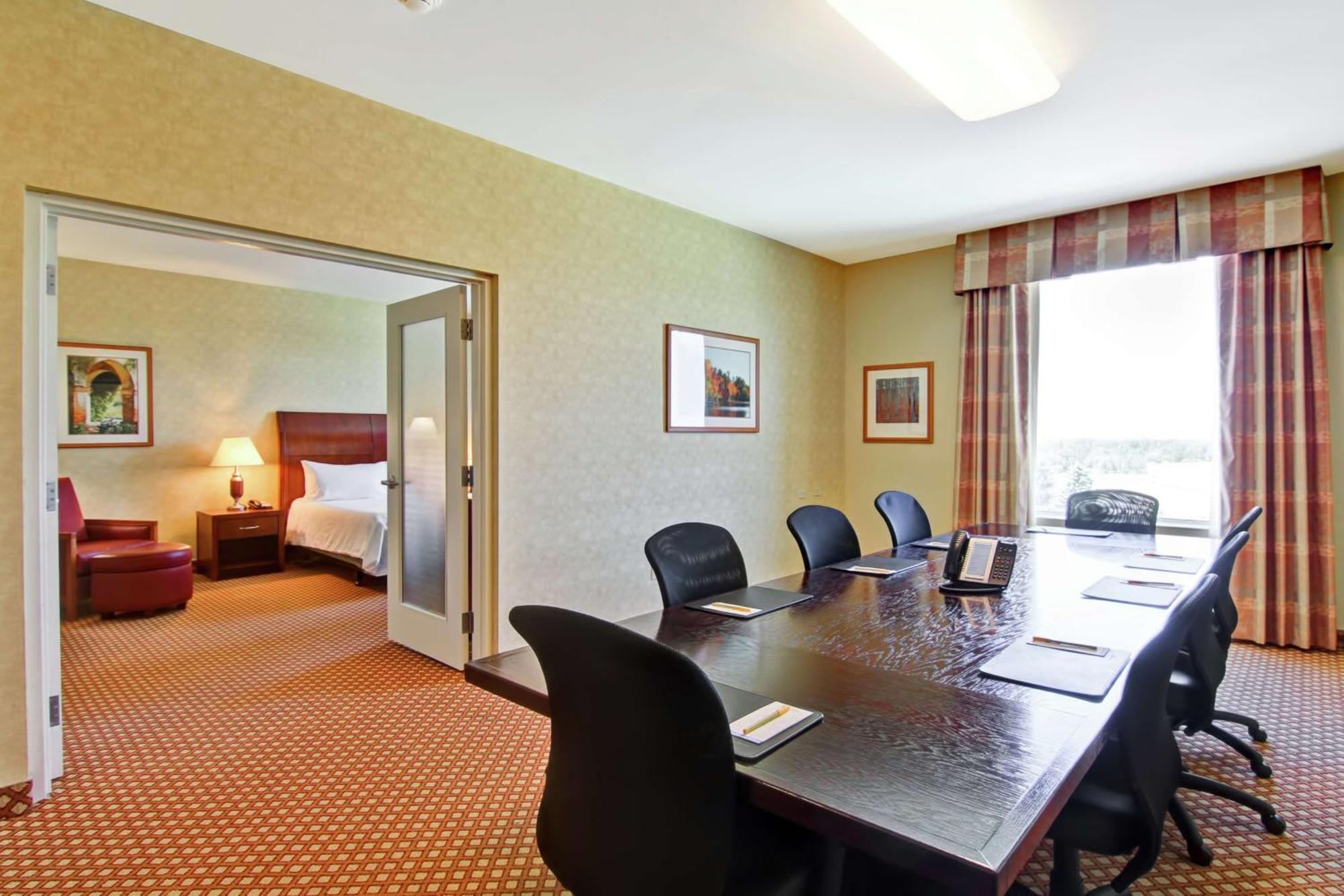 Hilton Garden Inn Ottawa Airport Luaran gambar